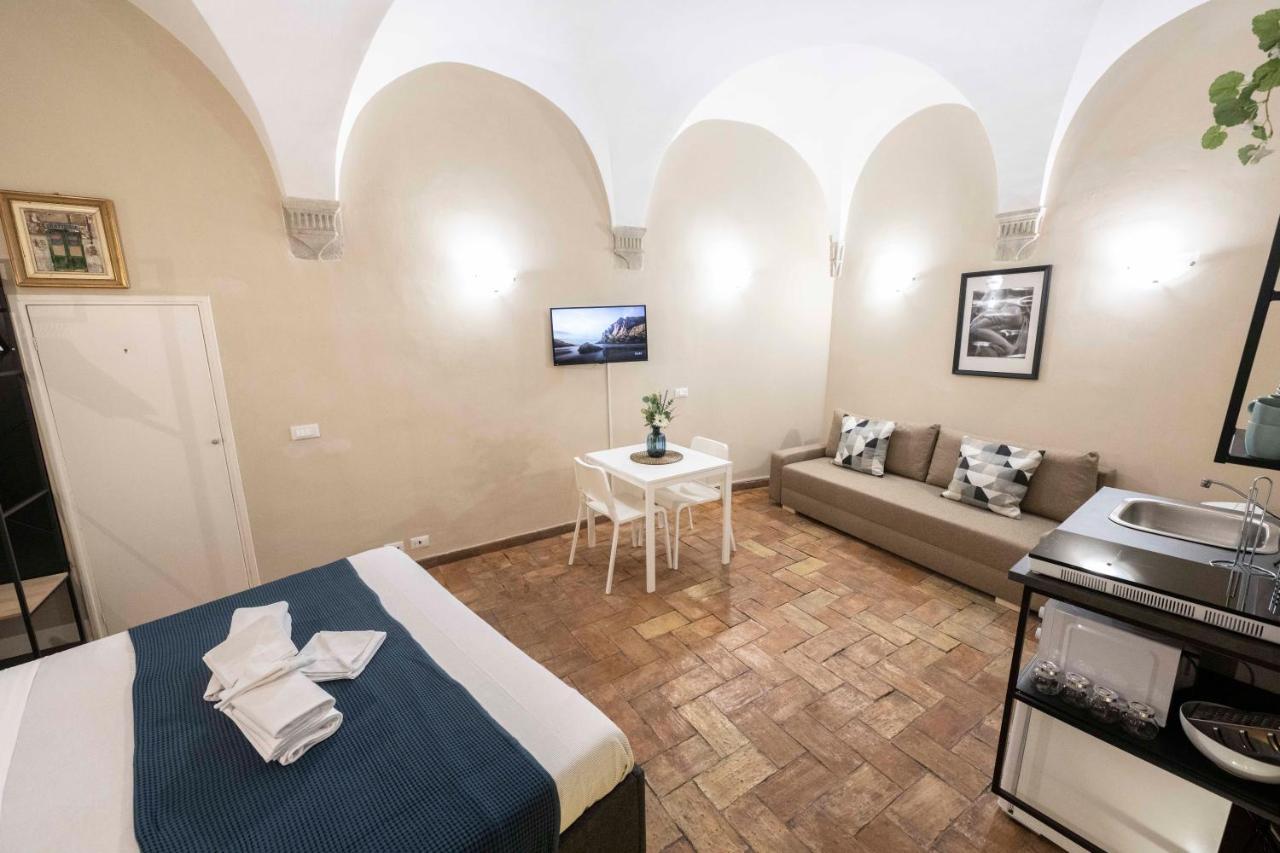 Studio Delle Grotte - Campo De' Fiori Рим Экстерьер фото