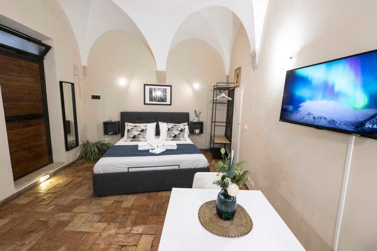 Studio Delle Grotte - Campo De' Fiori Рим Экстерьер фото